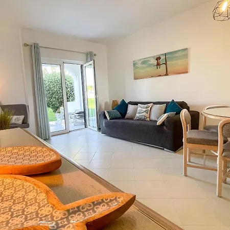 Lejlighed 2 Bed 2 Bath Poolside With Wi-fi And Ac Albufeira
