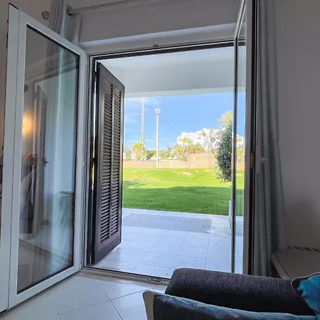 Apartman 2 Bed 2 Bath Poolside With Wi-fi And Ac *