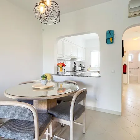 2 Bed 2 Bath Poolside With Wi-fi And Ac Apartamento *