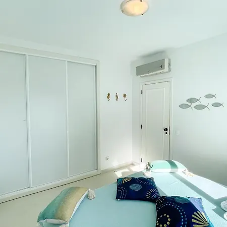 2 Bed 2 Bath Poolside With Wi-fi And Ac Lejlighed
