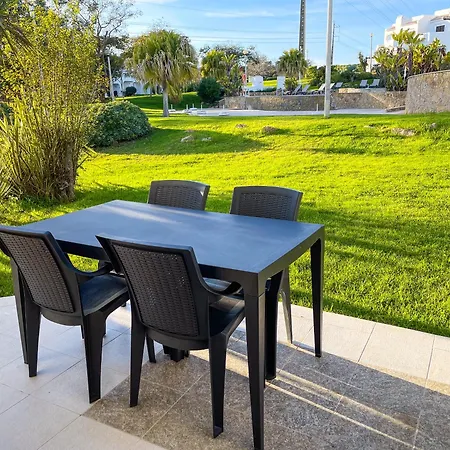 Apartamento 2 Bed 2 Bath Poolside With Wi-fi And Ac Albufeira